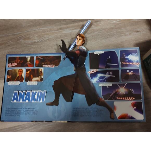 Heroes A Pop up Storybook Star Wars The Clone Wars Valois Rob hardcover - Picture 8 of 8